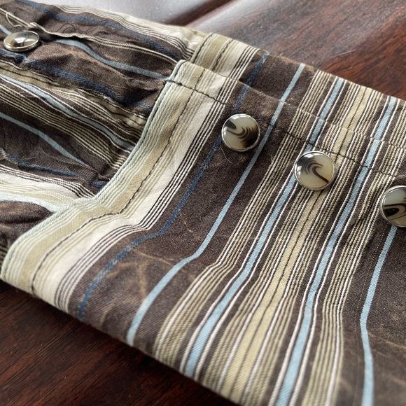 Western Style Pearl Button Up Long Sleeved Striped Shirt by 7 Diamonds - Picture 5 of 9